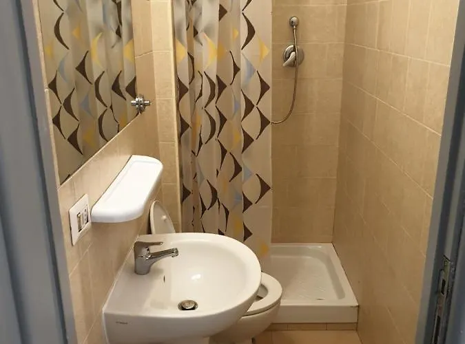 Art In Pensión Roma